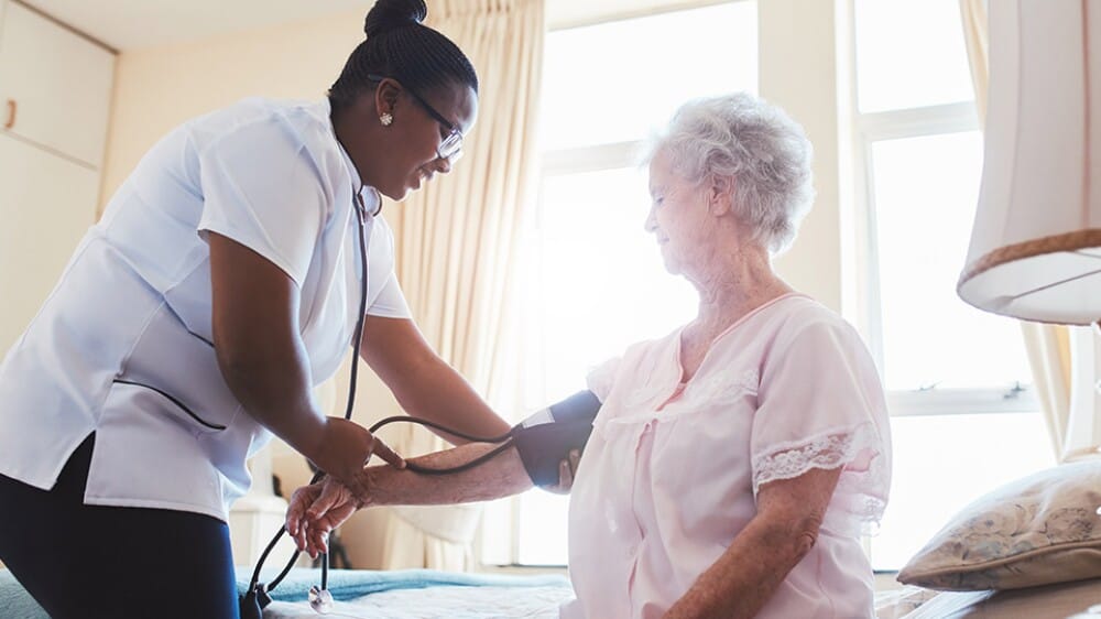 Vom Krankenhaus nach Hause: Das Kontinuum der Pflegedienste