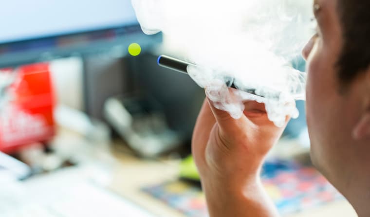 Al Fakher Vape 15000 – Die perfekte Wahl für passionierte Vaper!