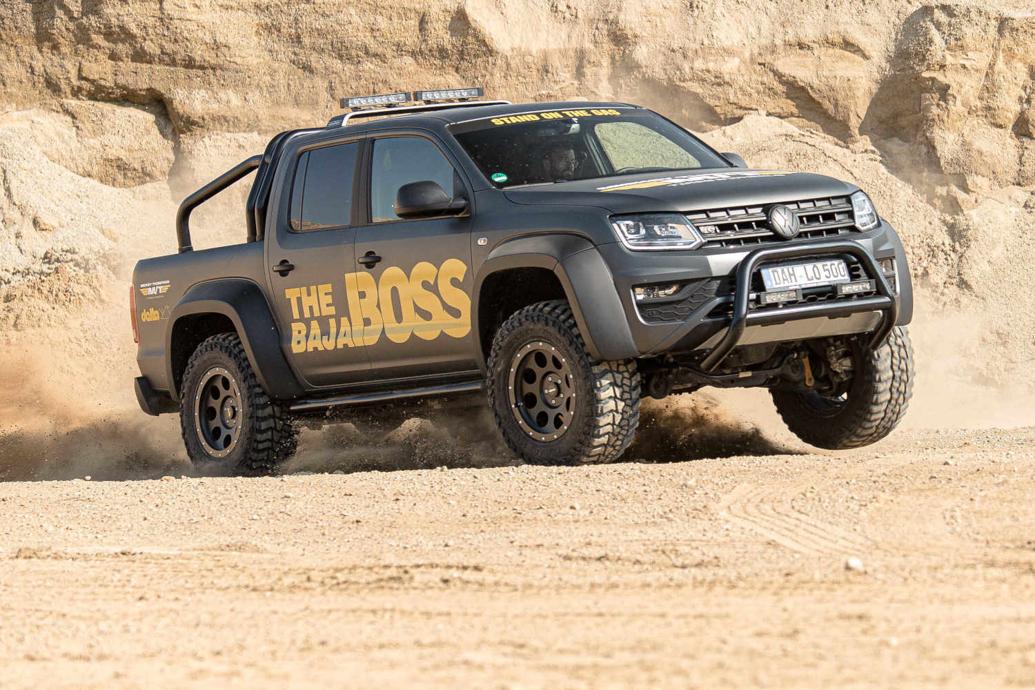 Hochwertige Offroad Lösungen von Techtradesystem: Die Seilwinde, die jedes Abenteuer sicher macht