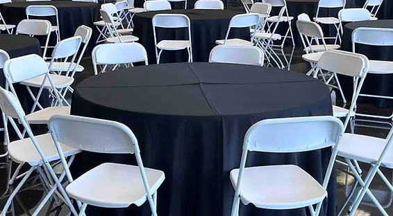 Event- und Messe-Tische: Elegante Lösungen für Ihre Veranstaltung