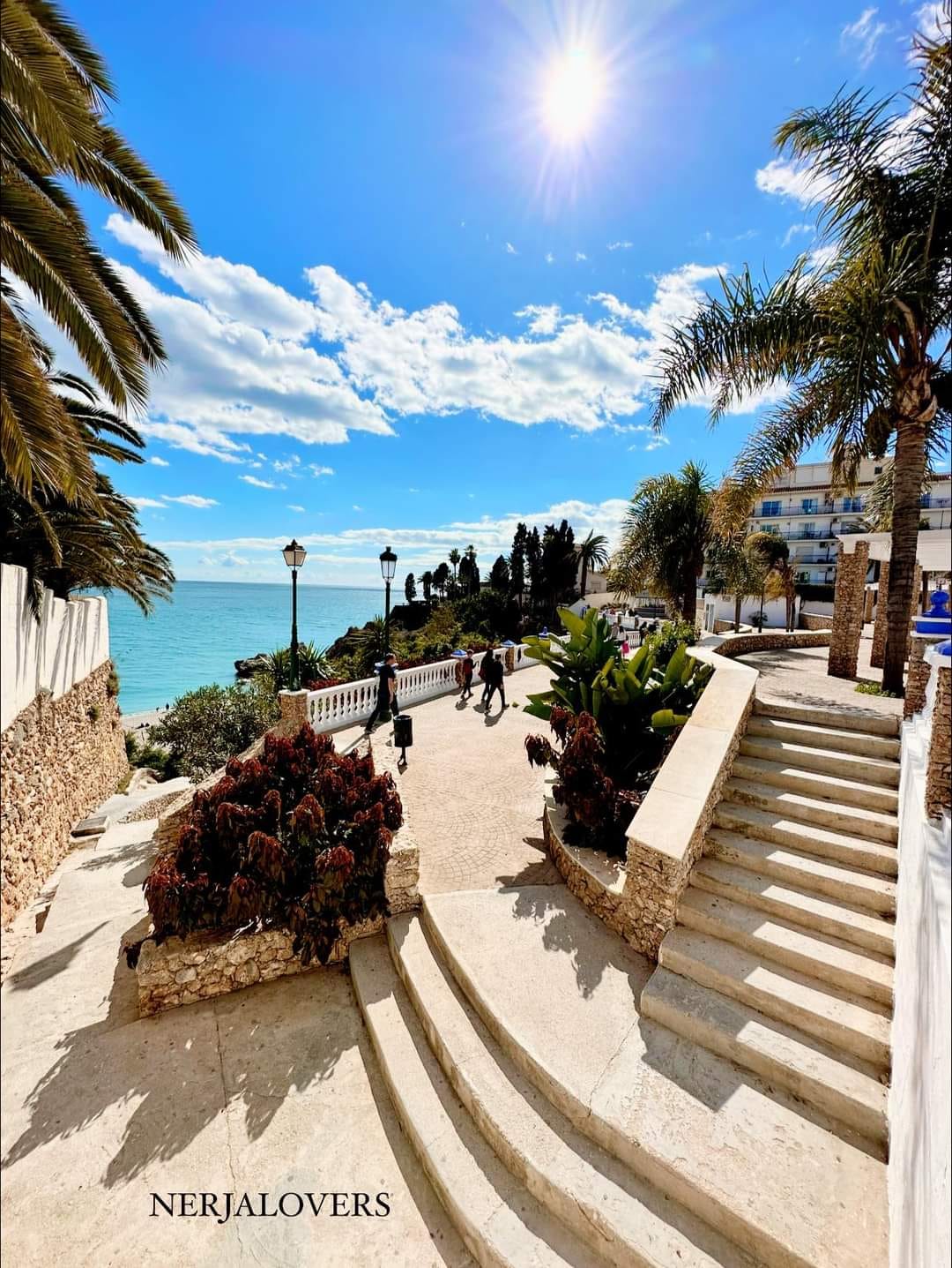 NERJALOVERS‘ Leitfaden für erschwinglichen Luxus in Nerja